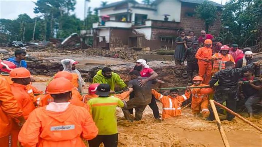 വയനാട് ചൂരല്‍മലയില്‍ ബെയ്ലി പാലത്തിന്റെ നിര്‍മ്മാണം പൂര്‍ത്തിയായതോടെ മുണ്ടക്കൈ, ചൂരല്‍മല മേഖലയിലെ ഉരുള്‍പ്പൊട്ടലില്‍ കാണാതായവര്‍ക്കായുള്ള തിരച്ചില്‍ ഇന്ന് ഊര്‍ജിതമാക്കും.